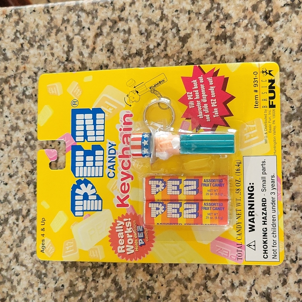 Pez Candy Keychain. NIB. Uncle Sam